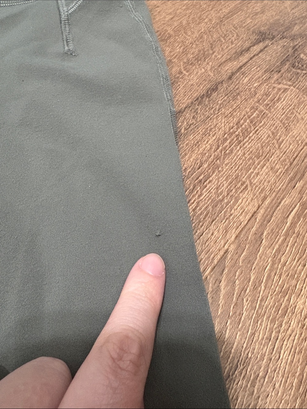 Lululemon athletica High-Waist Flared Leggings in Sage/Olive Green Size 0 *Read - Picture 4 of 8